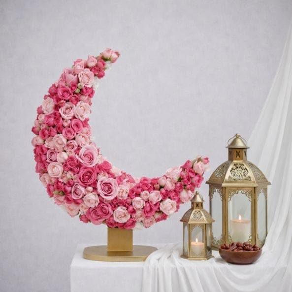 Mixed Pink Standing Crescent