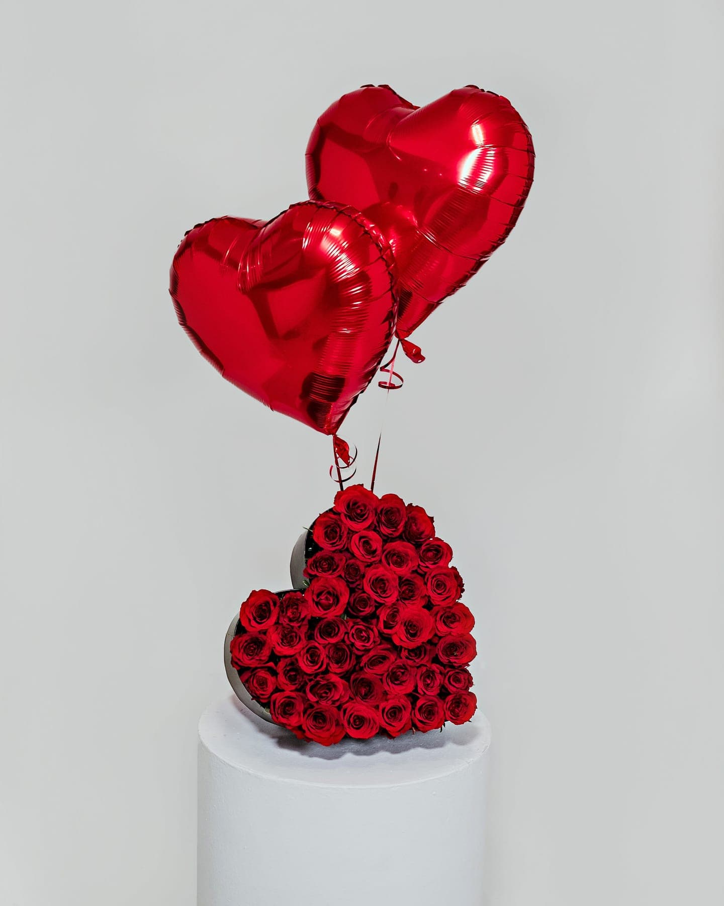 Large 2D Heart of Roses with Balloons